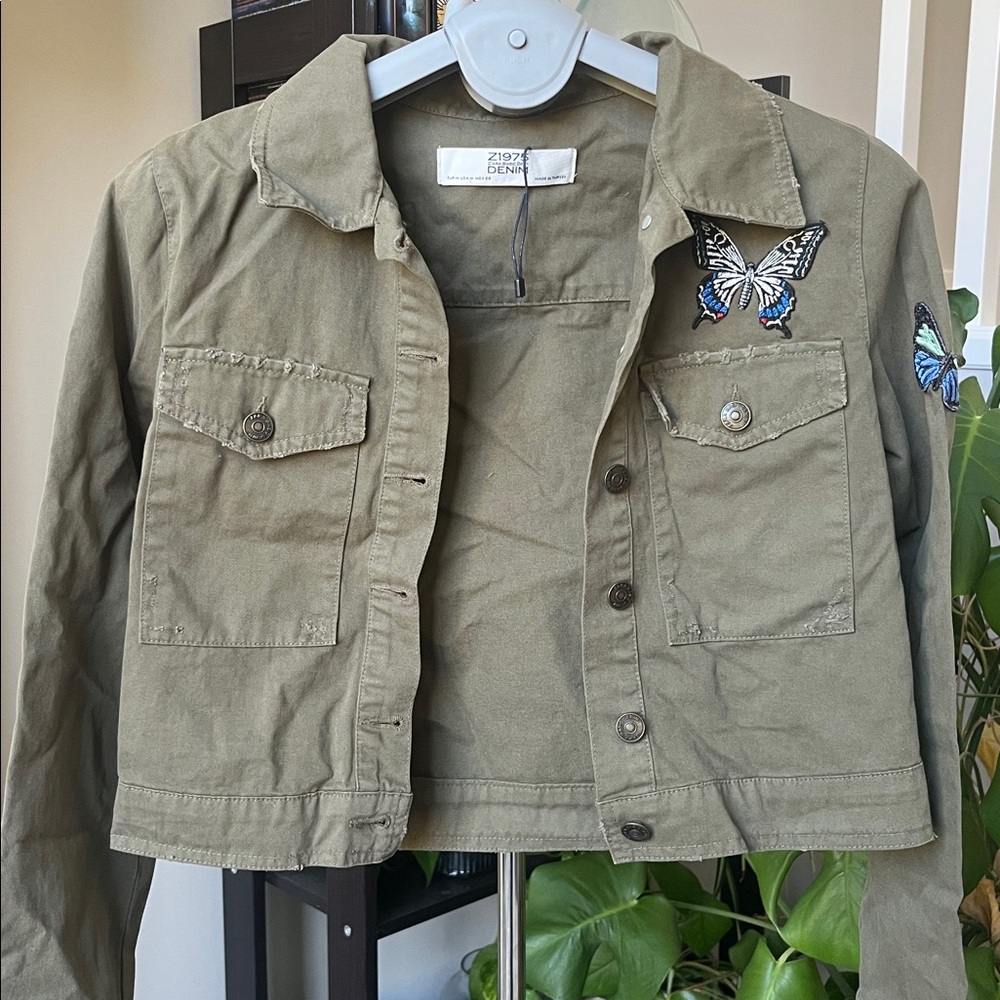 Zara 🌿 NWOT Olive Butterfly Jacket